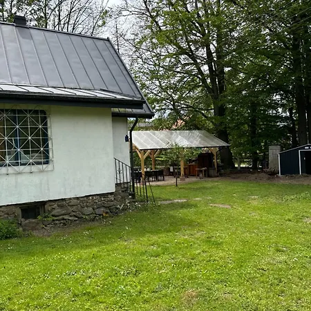 Zdzisiowka بيت للعطل